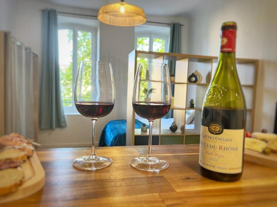 Appartement Agreable Refait A Neuf, Centre Historique Avignon